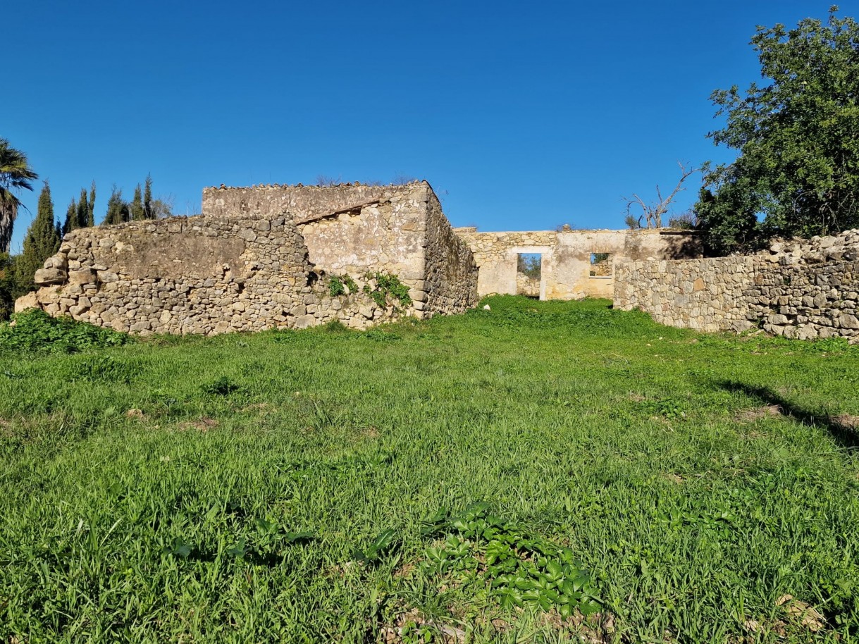 Land with ruins for sale in Loulé, Algarve, Portugal_363166