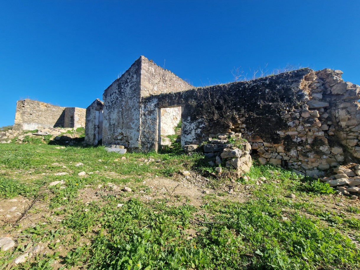 Land with ruins for sale in Loulé, Algarve, Portugal_363179