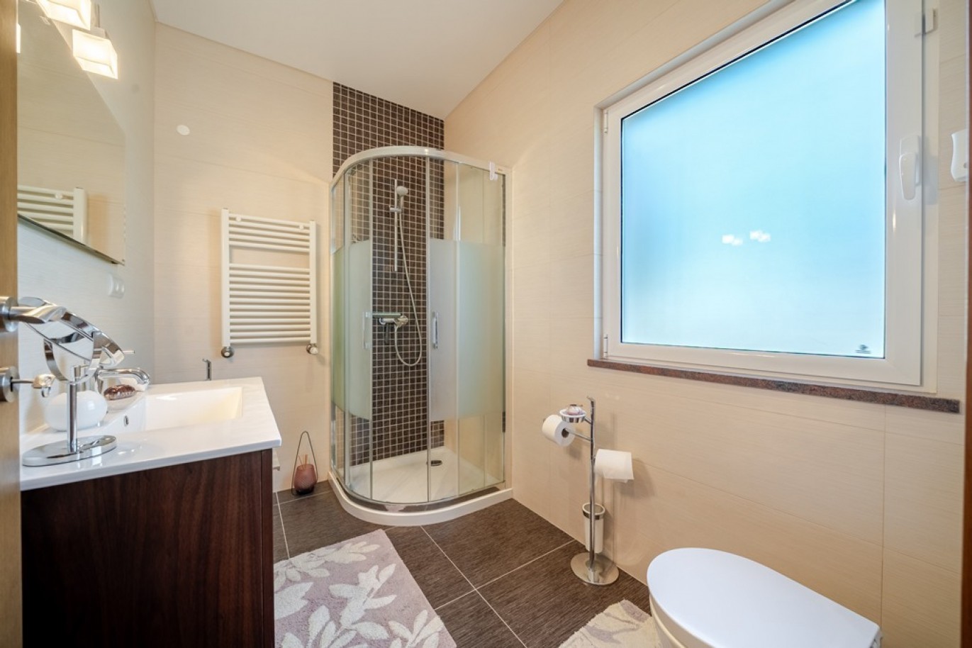 Fantástica Moradia V4 com piscina para venda em Lagos, Algarve_363663