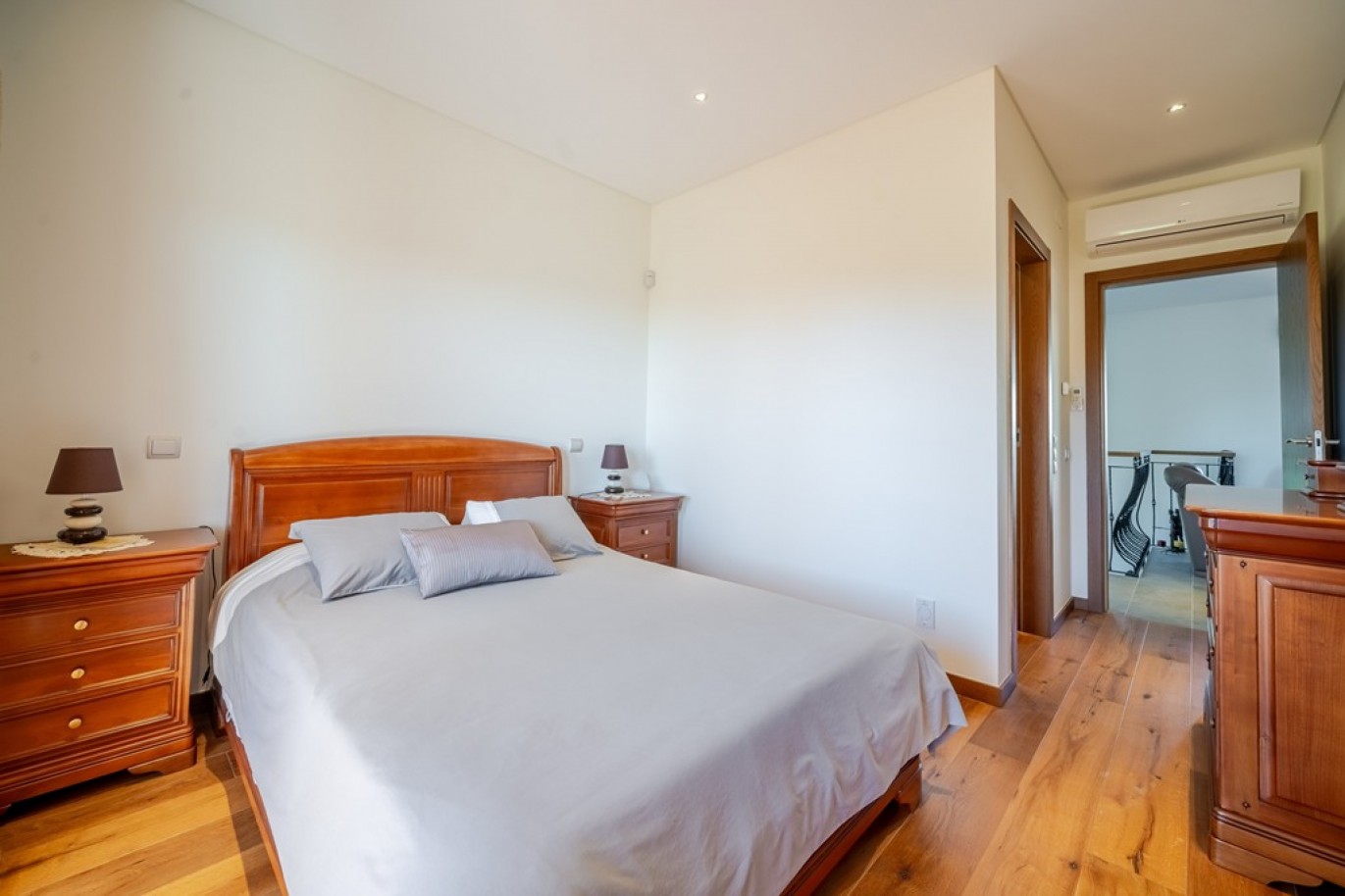 Fantástica Moradia V4 com piscina para venda em Lagos, Algarve_363674