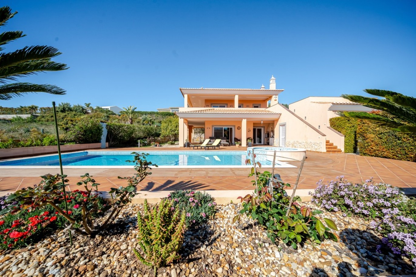Fantástica Moradia V4 com piscina para venda em Lagos, Algarve_363681