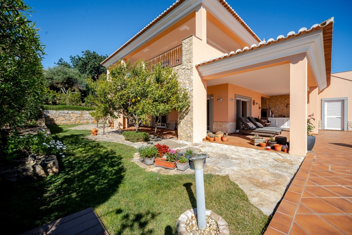 Fantástica Moradia V4 com piscina para venda em Lagos, Algarve_363686