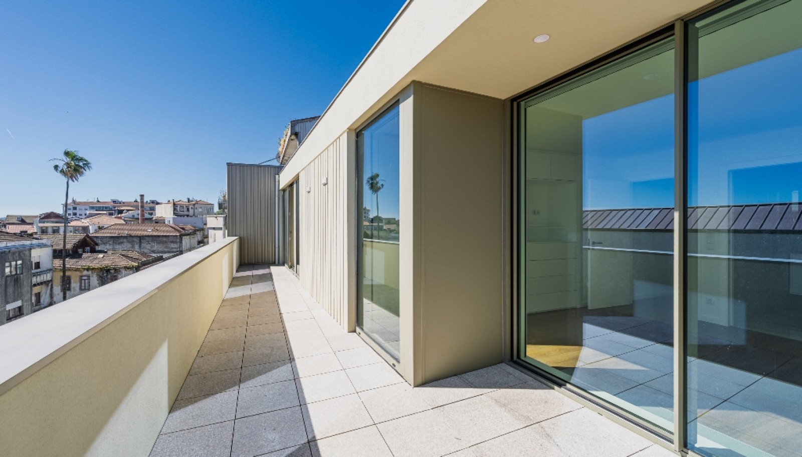 2-Zimmer-Penthouse mit Terrasse zu verkaufen, Porto Zentrum, Poprtugal_363694