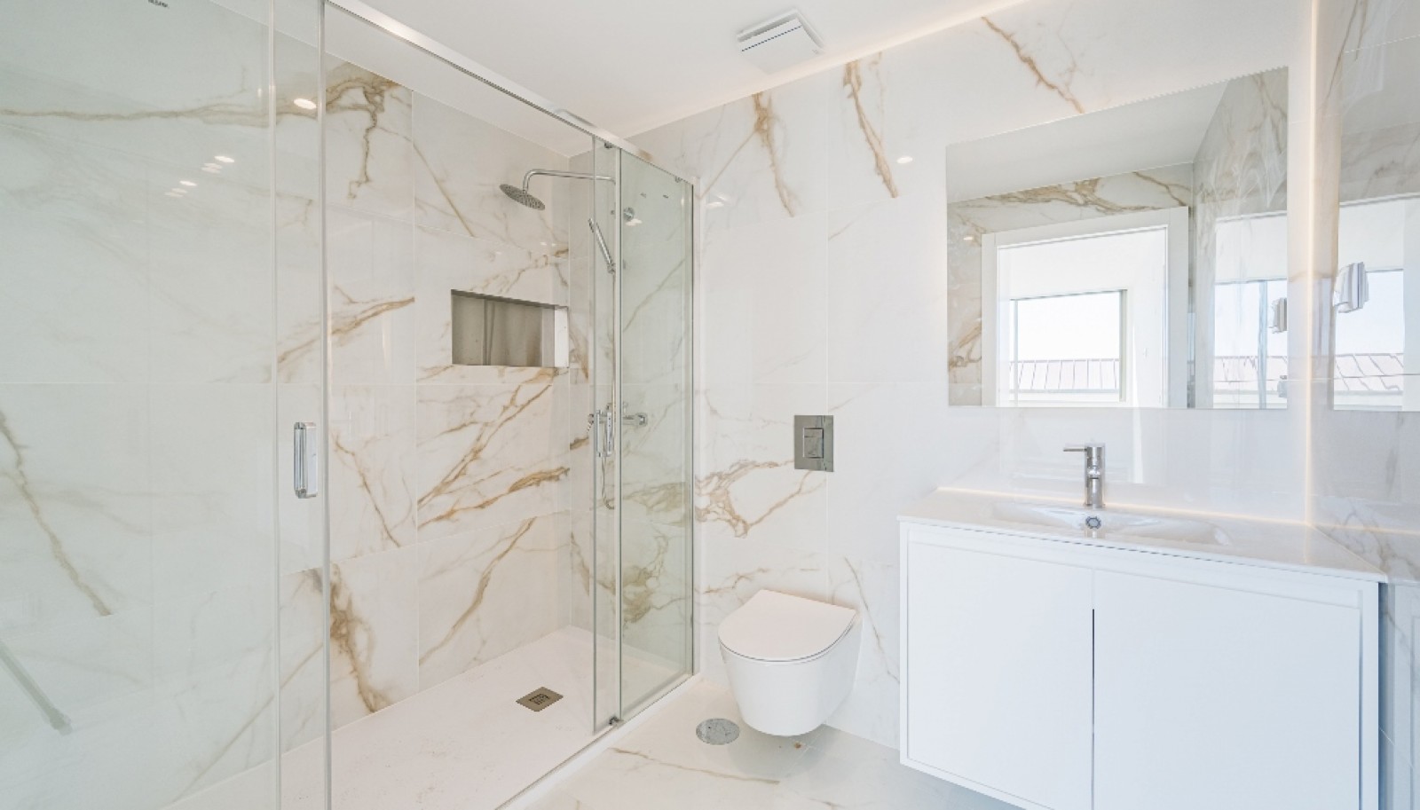 2-Zimmer-Penthouse mit Terrasse zu verkaufen, Porto Zentrum, Poprtugal_363695