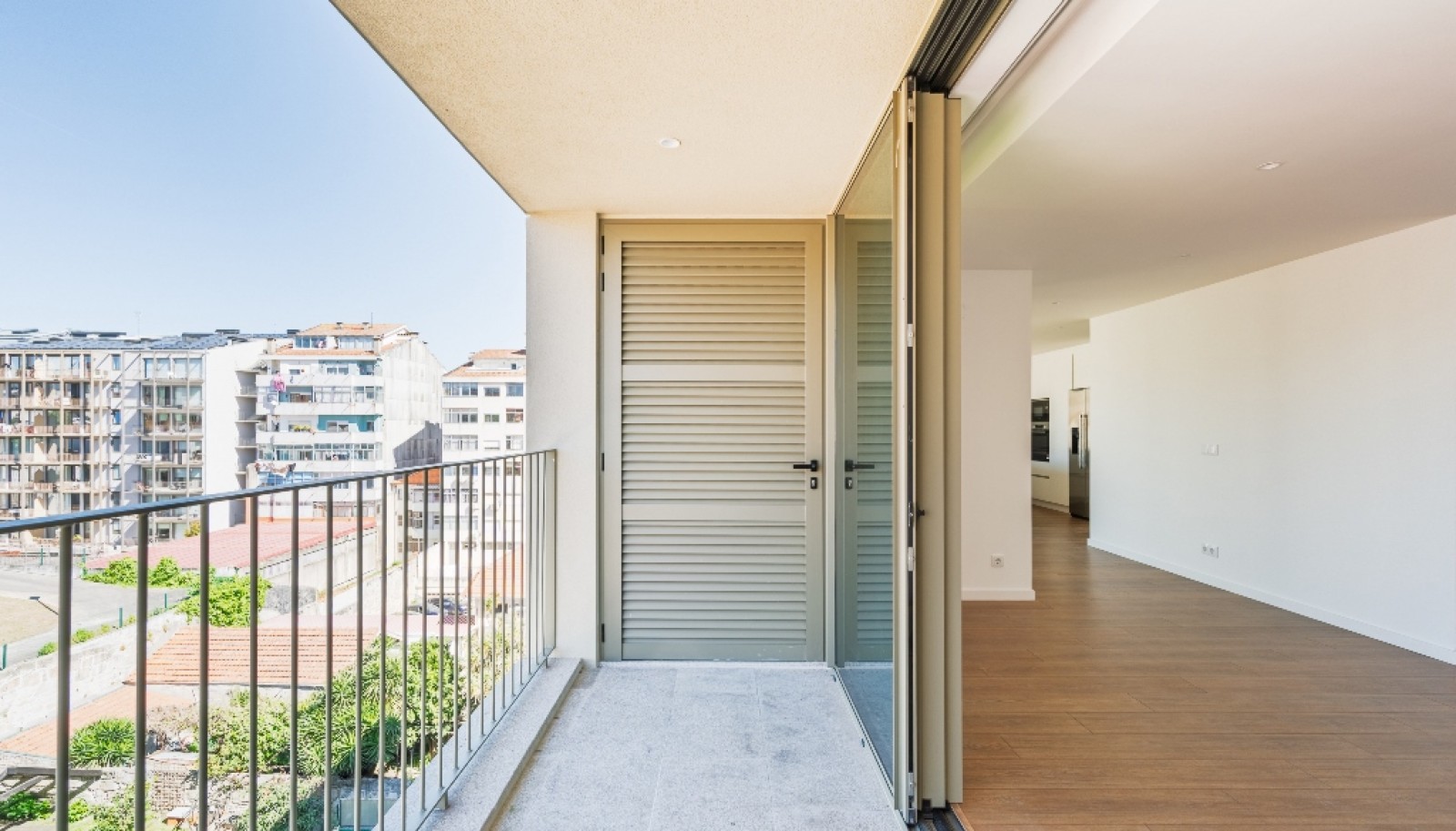 2-Zimmer-Penthouse mit Terrasse zu verkaufen, Porto Zentrum, Poprtugal_363702