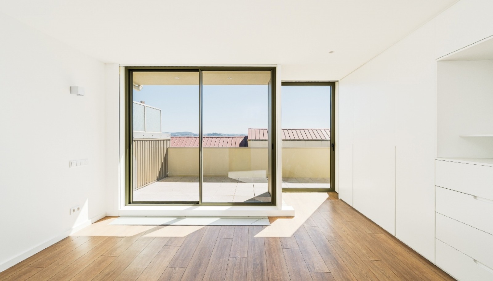 2-Zimmer-Penthouse mit Terrasse zu verkaufen, Porto Zentrum, Poprtugal_363713