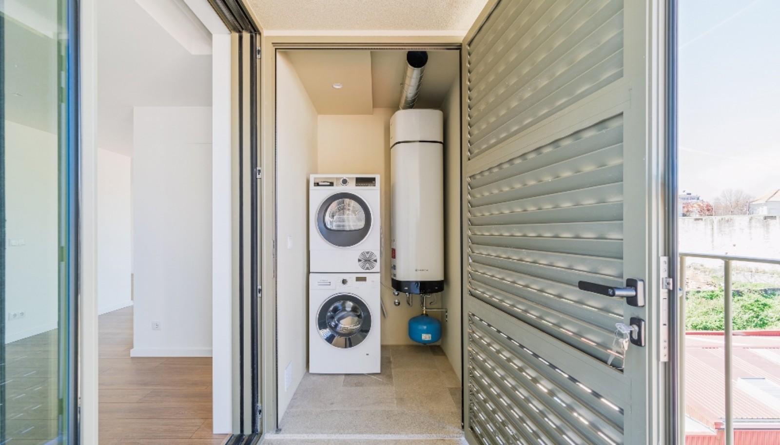 2-Zimmer-Penthouse mit Terrasse zu verkaufen, Porto Zentrum, Poprtugal_363718