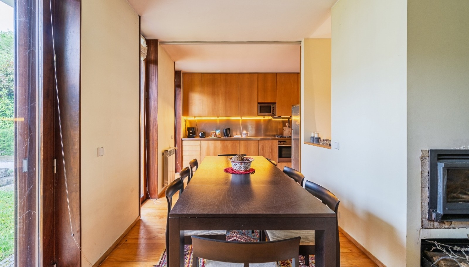 Vier-Zimmer-Einfamilienhaus mit Garten zu verkaufen in Porto, Portugal_363799