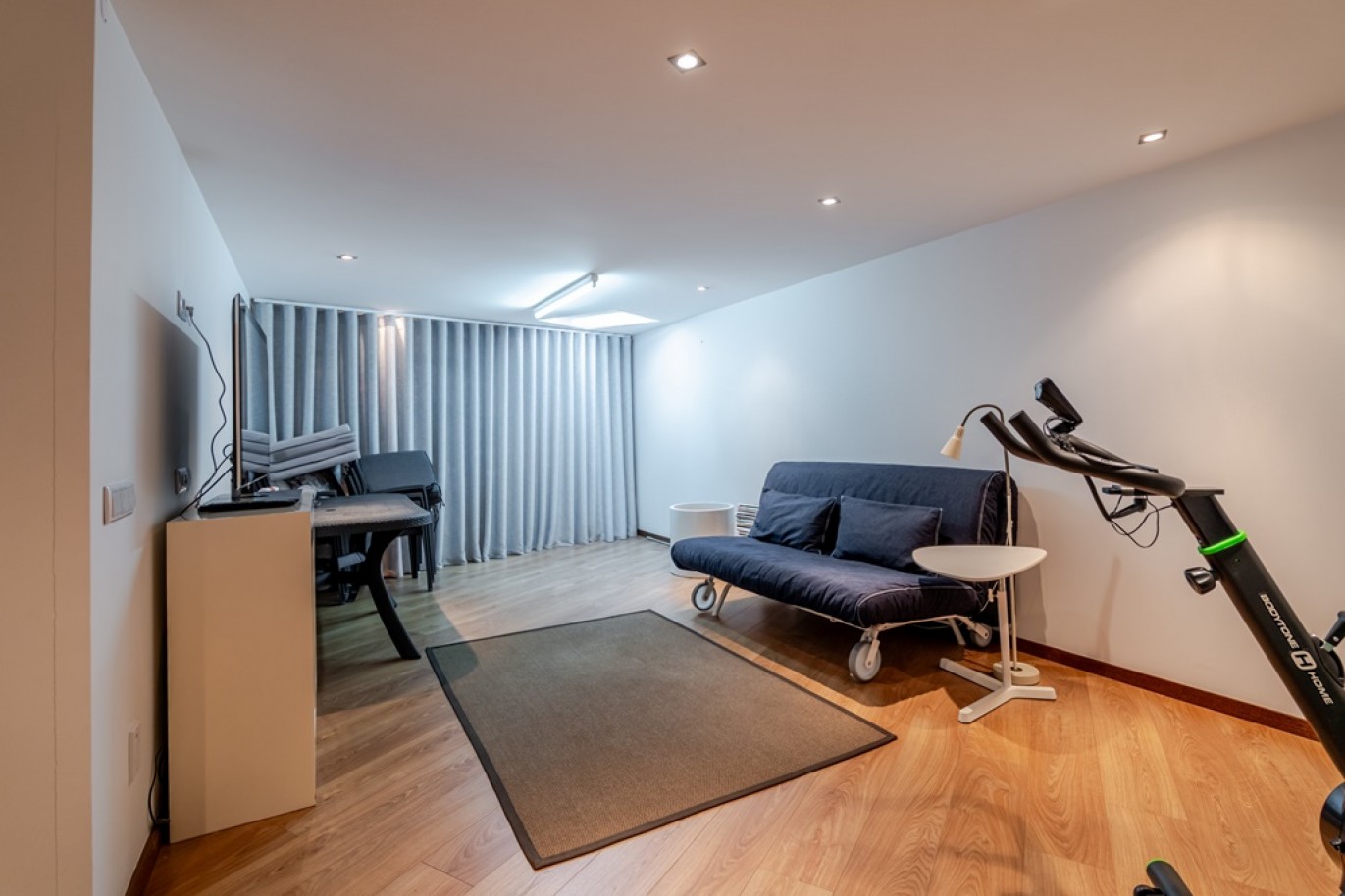 Moradia V3 para venda no centro da Póvoa de Varzim, Portugal_363834