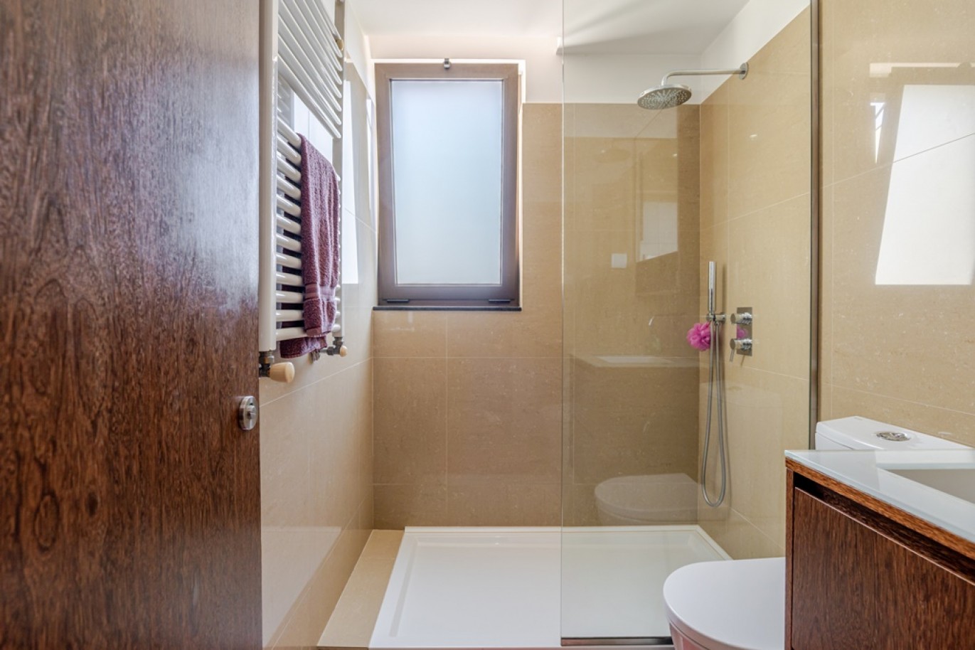 Moradia V3 para venda no centro da Póvoa de Varzim, Portugal_363850