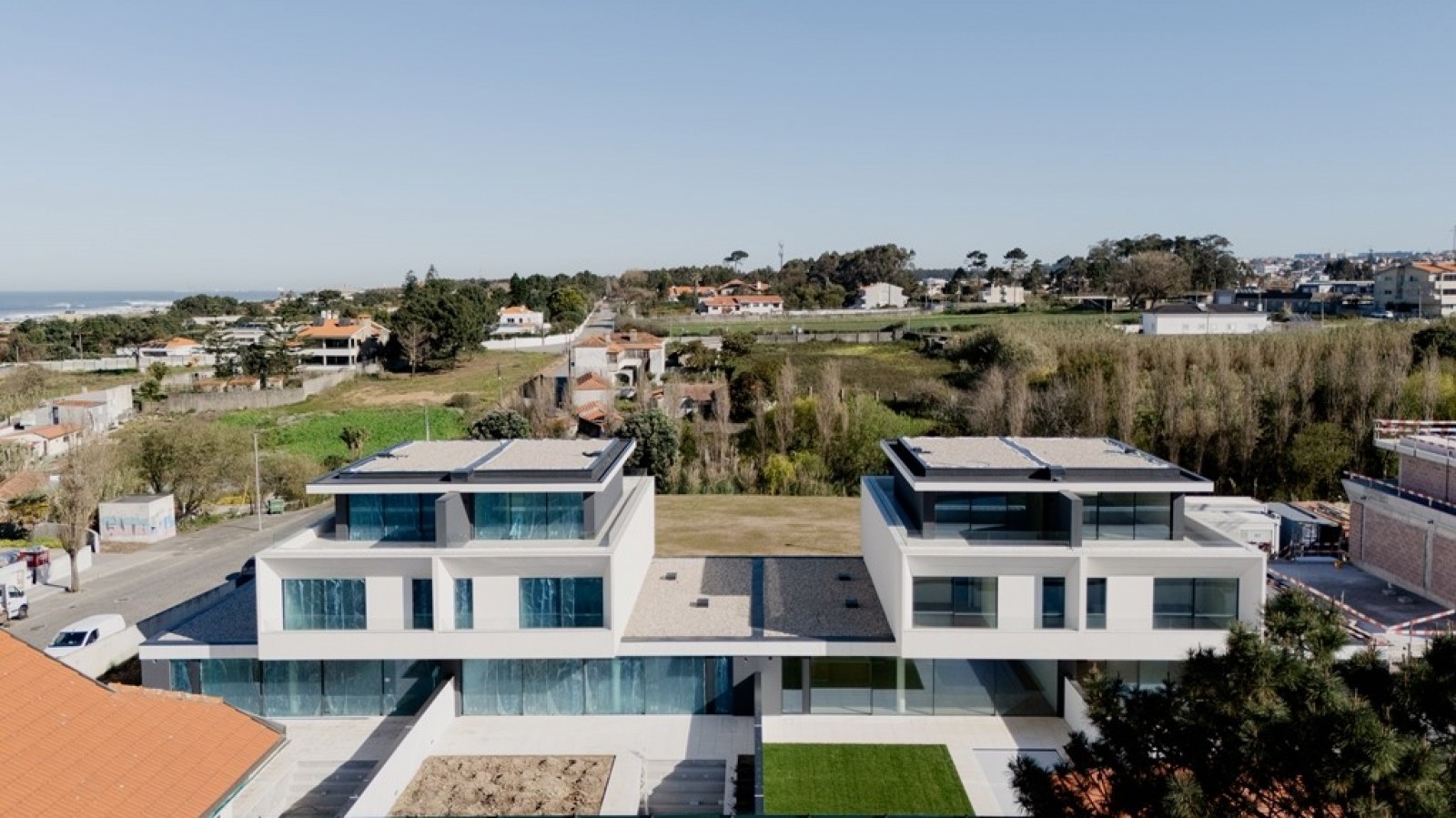 Moradia com piscina e vistas de mar à venda em Valadares, Portugal_363891