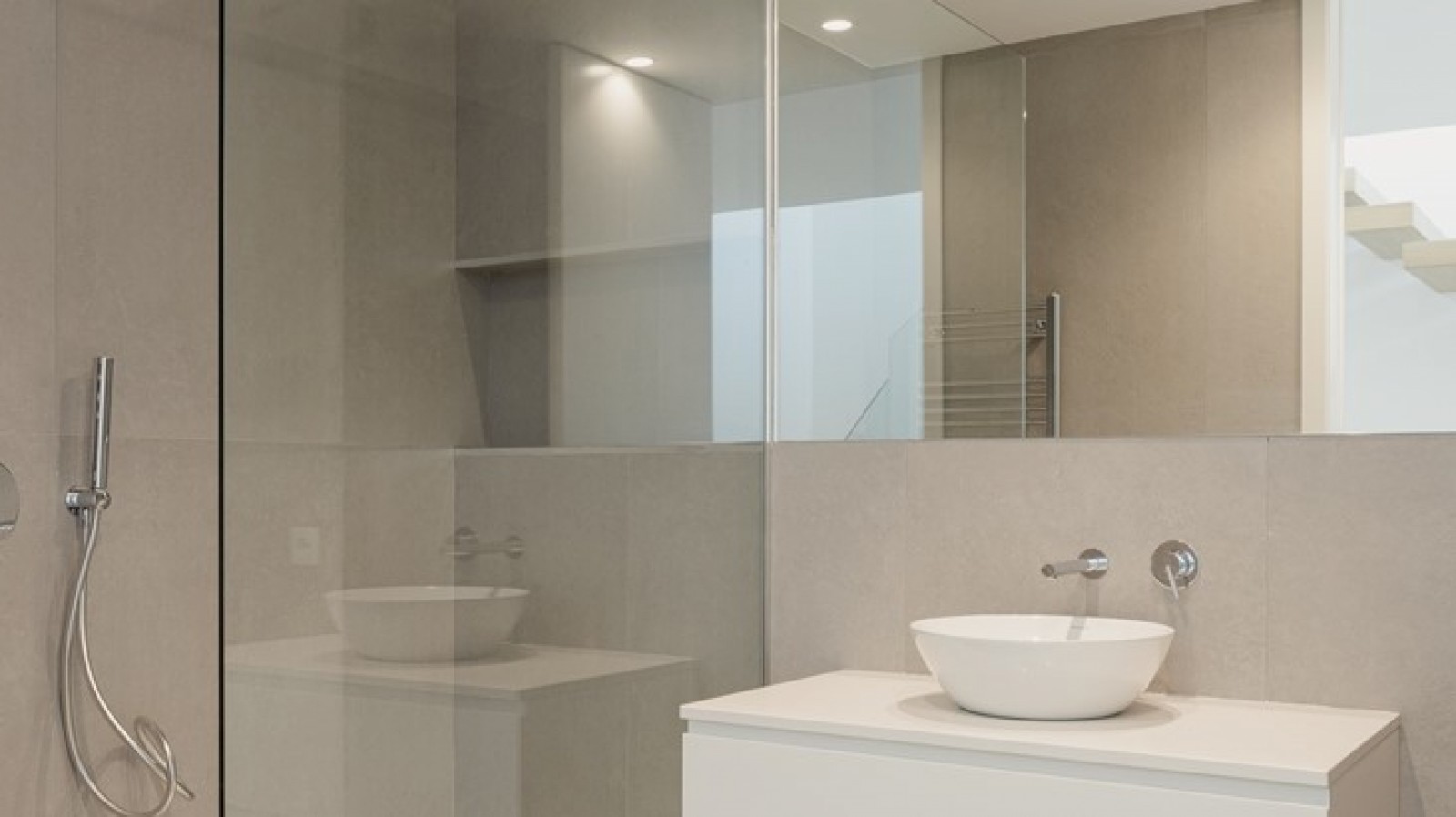 Villa mit Garten, Pool und Meerblick zu verkaufen, Valadares, Portugal_363899