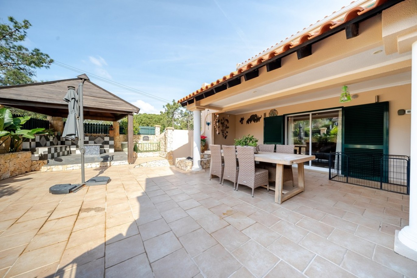 3-bedroom Townhouse for sale in Albufeira, Algarve, Portugal_364533