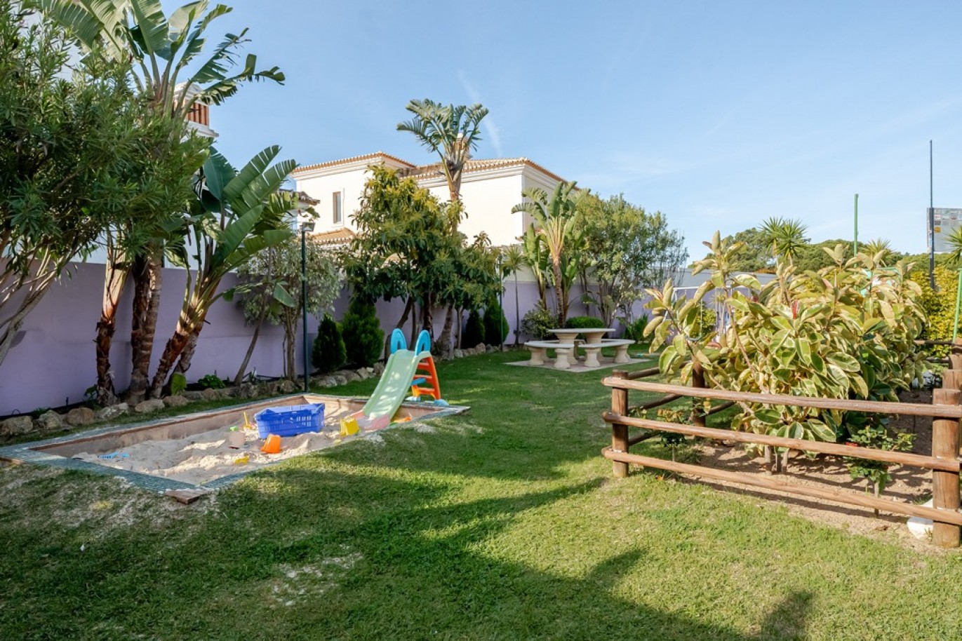 Local comercial en venta en Albufeira, Algarve, Portugal_364557