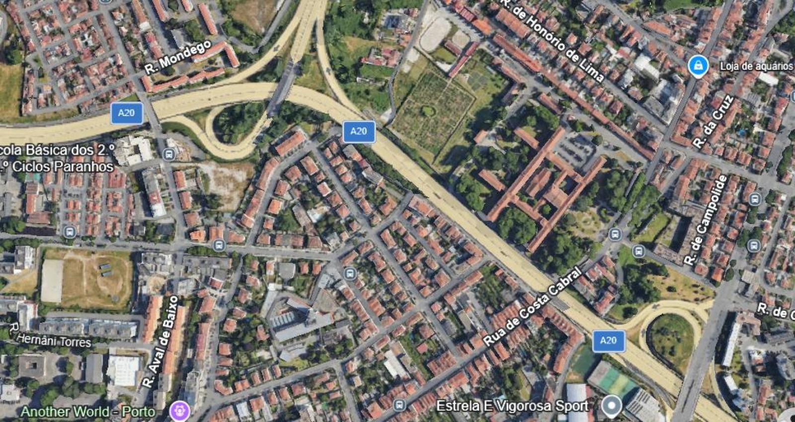Terreno que teve projeto aprovado para prédio de 5 pisos no Porto_364734