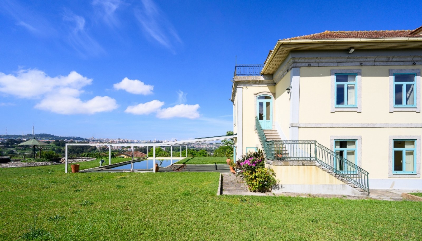 Palais avec vue sur fleuve Douro et projet approuvé, Valbom, Portugal_364768
