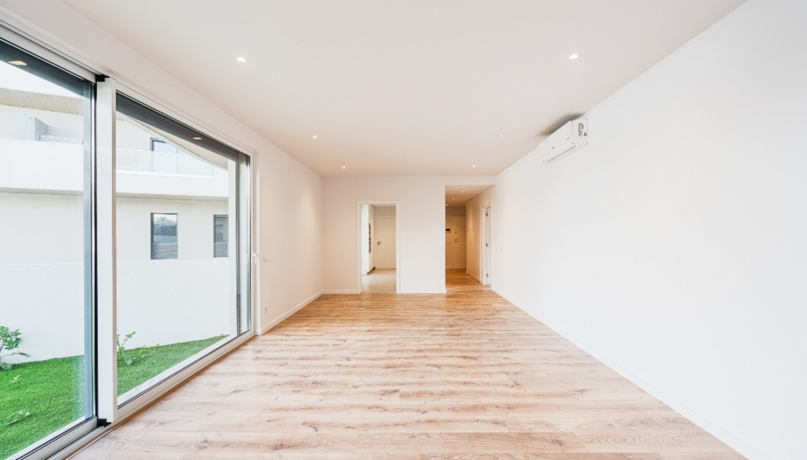 New apartment with patio, for sale, in Ramalde, Porto_364893