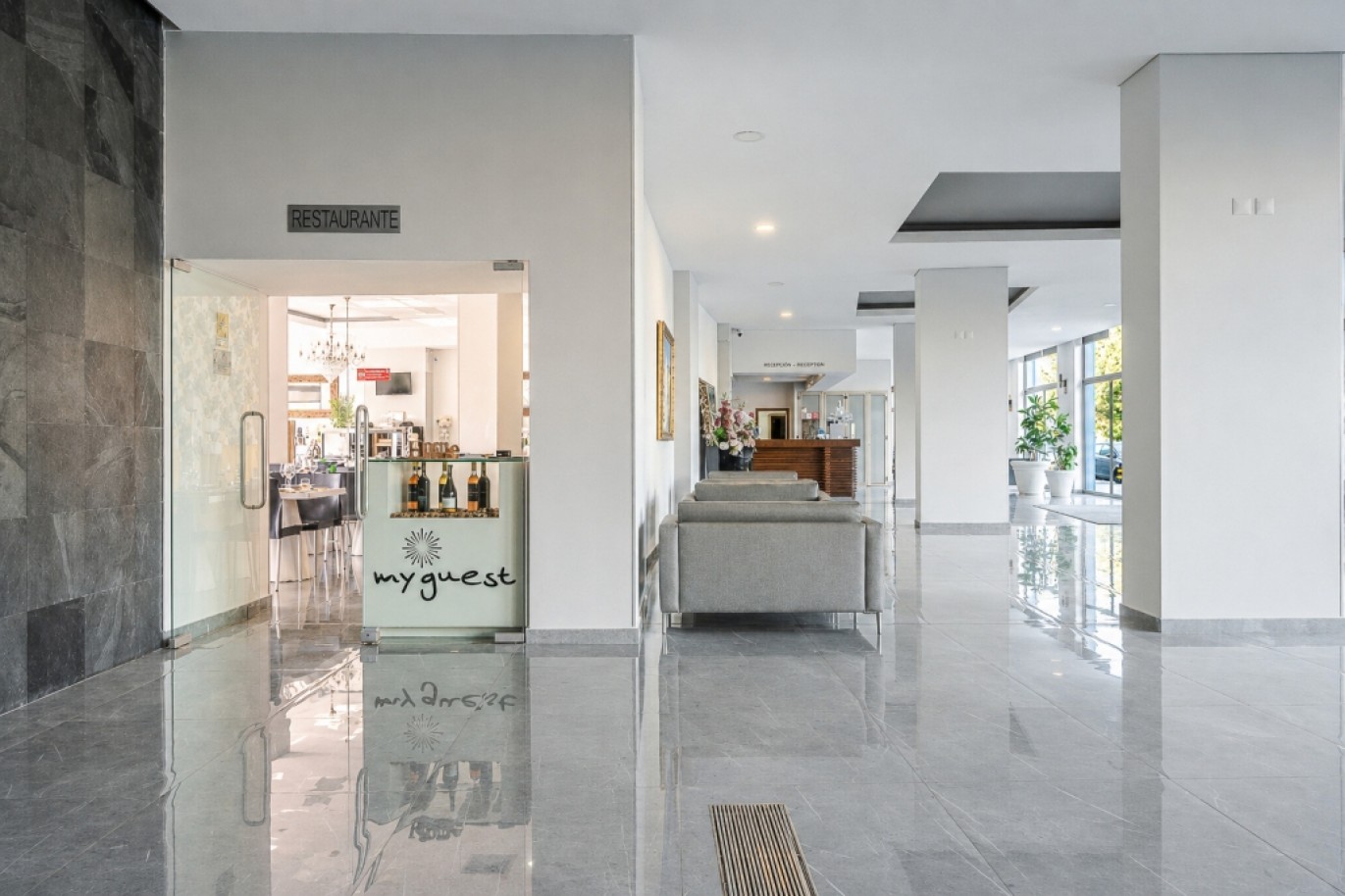 Elegante Apartamento T1 com piscina à venda em Portimão, Algarve_365073