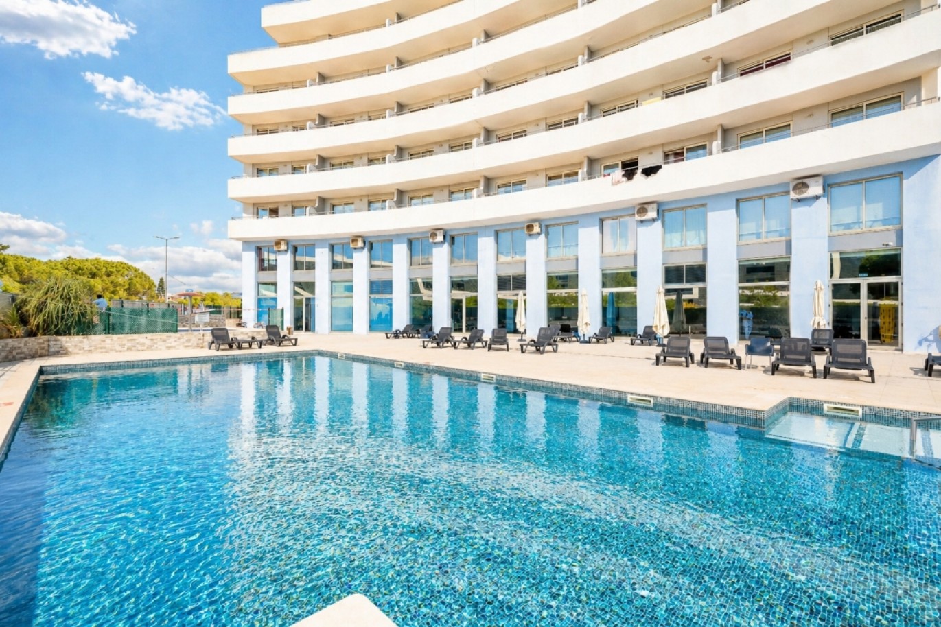 Elegante Apartamento T1 com piscina à venda em Portimão, Algarve_365074
