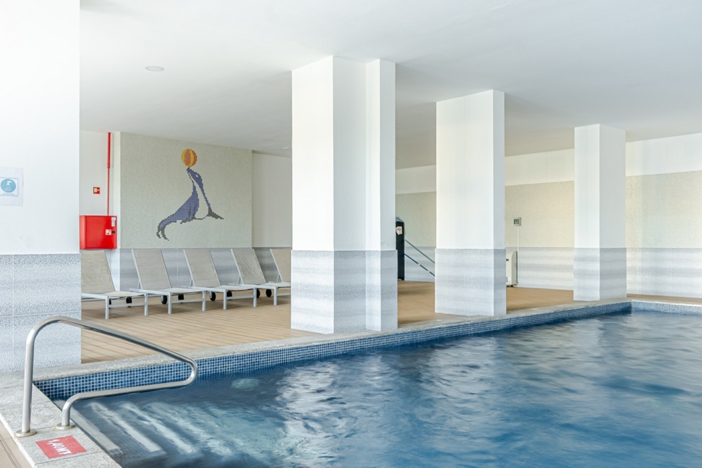 Elegante Apartamento T1 com piscina à venda em Portimão, Algarve_365075