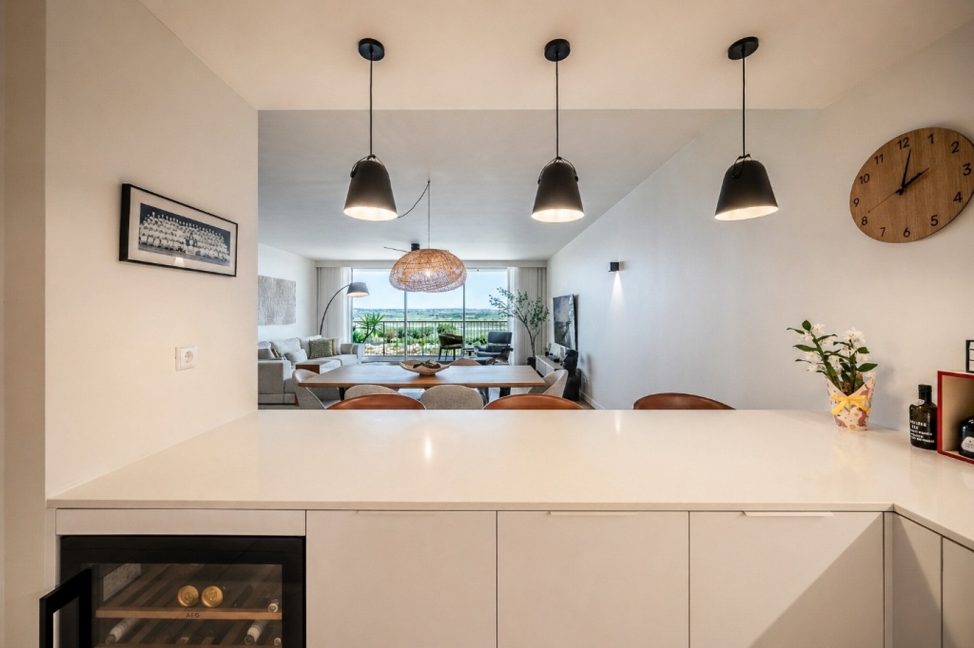 Apartamento T3, junto à praia, à venda em Armação de Pera, Algarve_365086