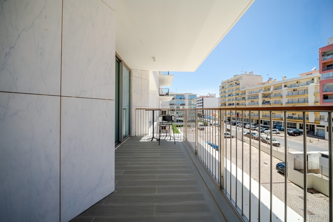 Apartamento T3, junto à praia, à venda em Armação de Pera, Algarve_365099