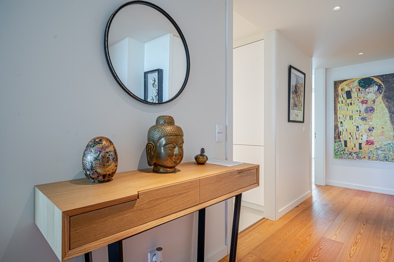 Apartamento T3, junto à praia, à venda em Armação de Pera, Algarve_365100