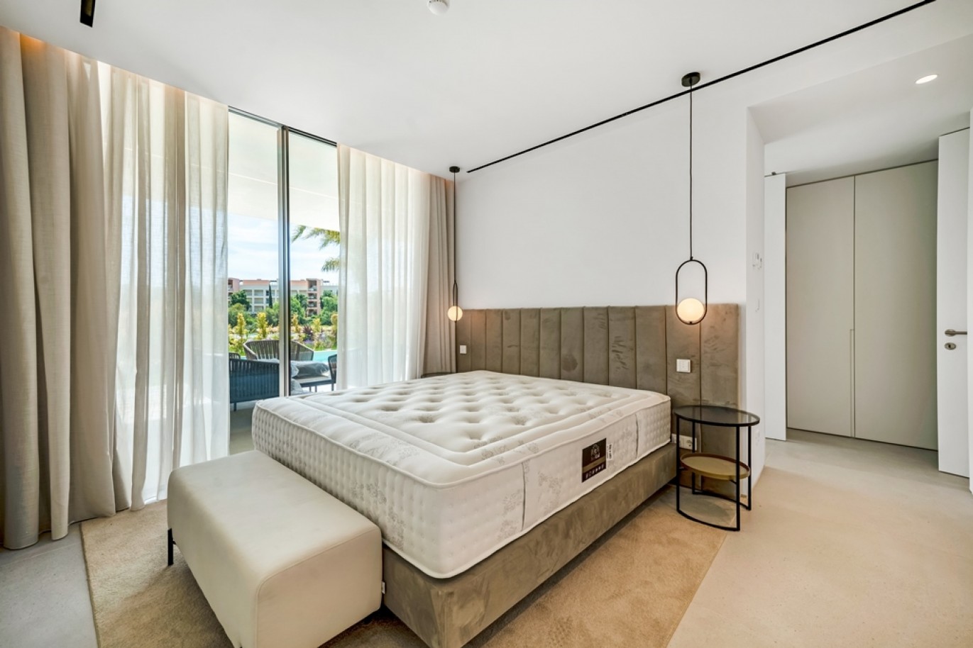 Luxuoso apartamento T3, para venda em Vilamoura, Algarve_365139