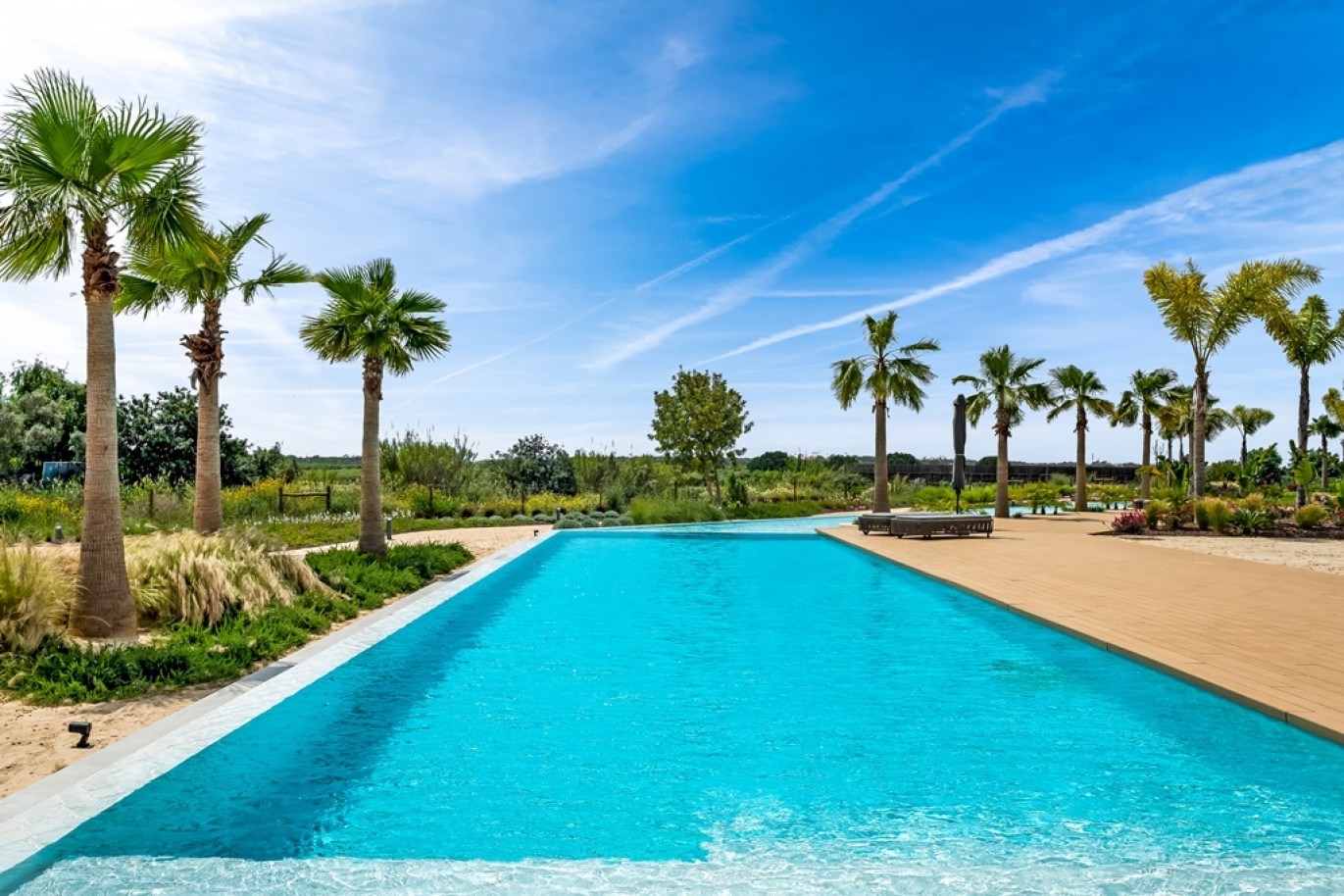 Lujoso piso de 2 dormitorios en venta en Vilamoura, Algarve, Portugal_365170