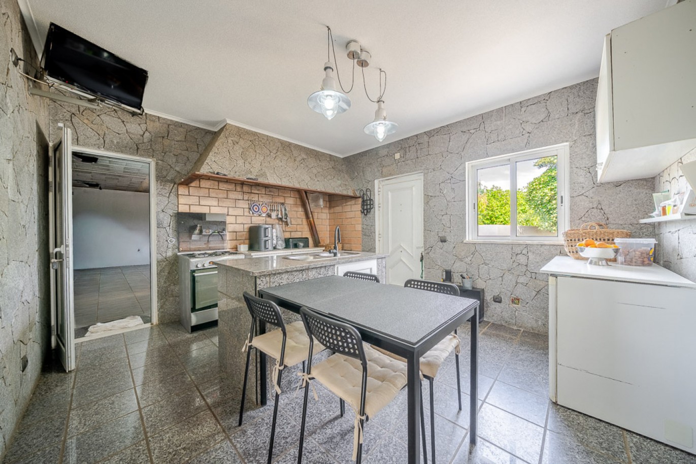 Villa de 5 dormitorios con piscina en venta en Guia, Algarve, Portugal_365269