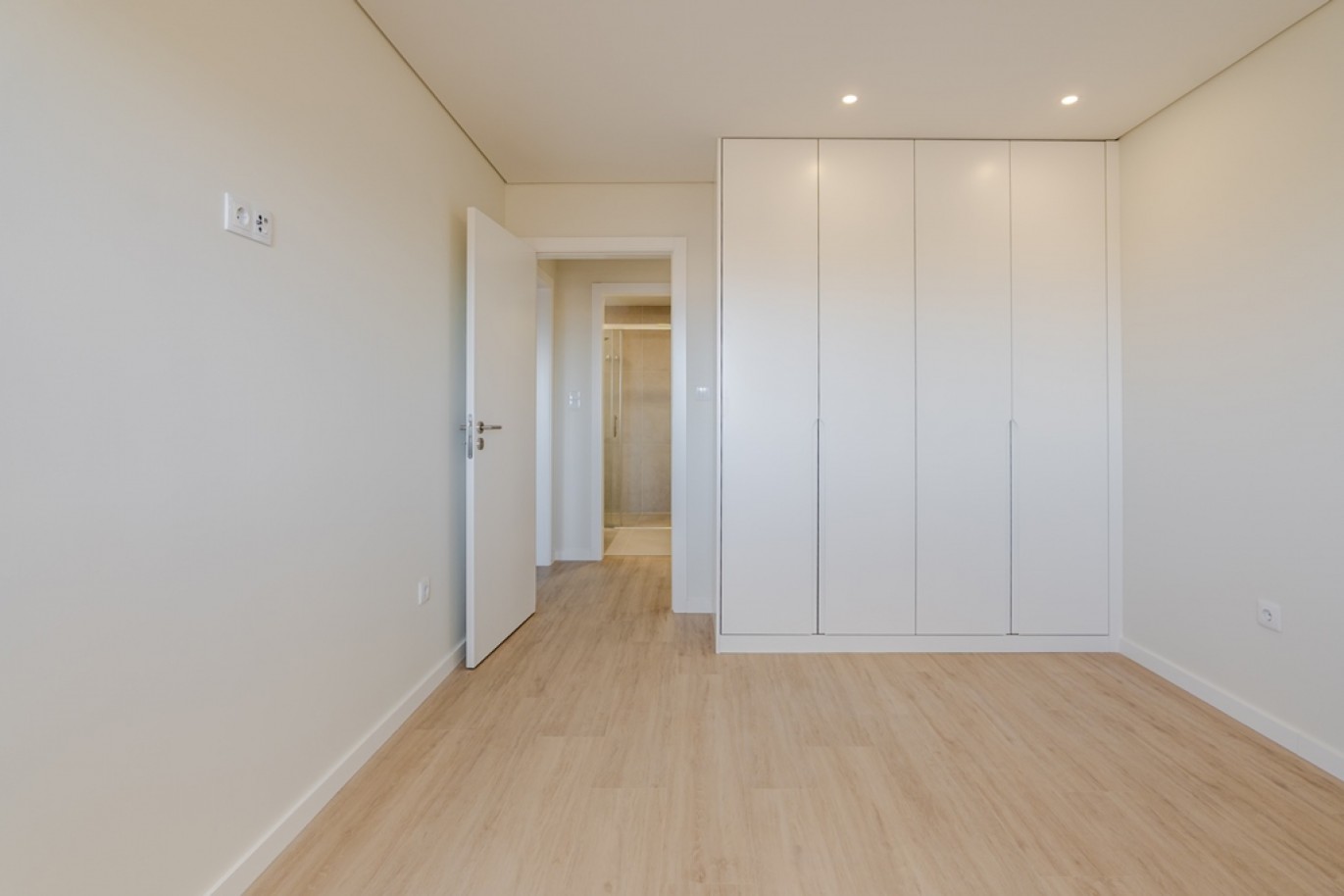 Drei-Zimmer-Wohnung mit Balkon in Vila Nova de Gaia, Portugal_365652