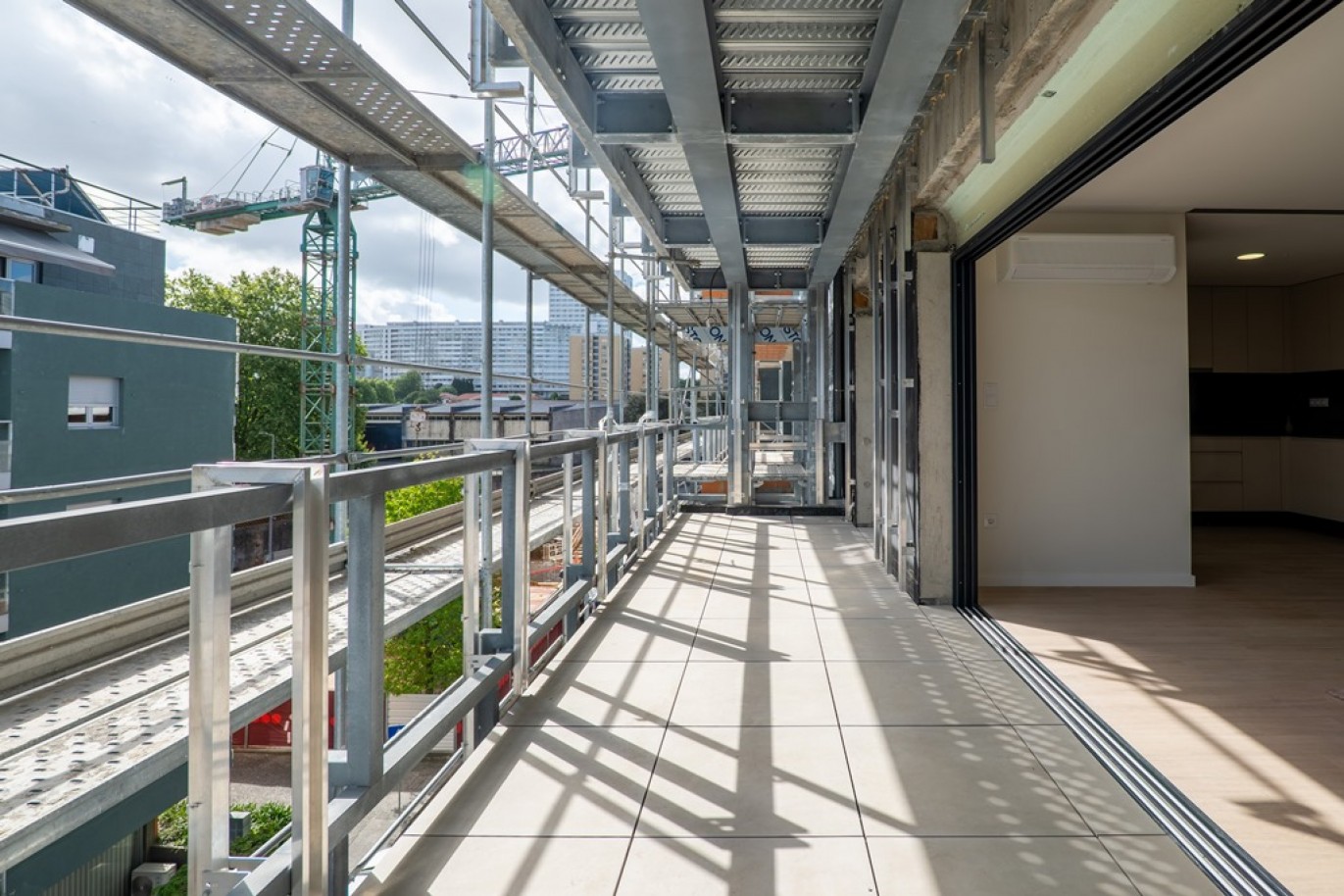 Drei-Zimmer-Wohnung mit Balkon in Vila Nova de Gaia, Portugal_365658