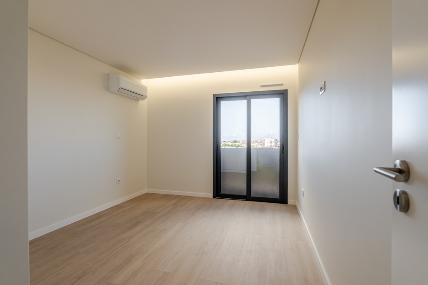 Drei-Zimmer-Wohnung mit Balkon in Vila Nova de Gaia, Portugal_365671