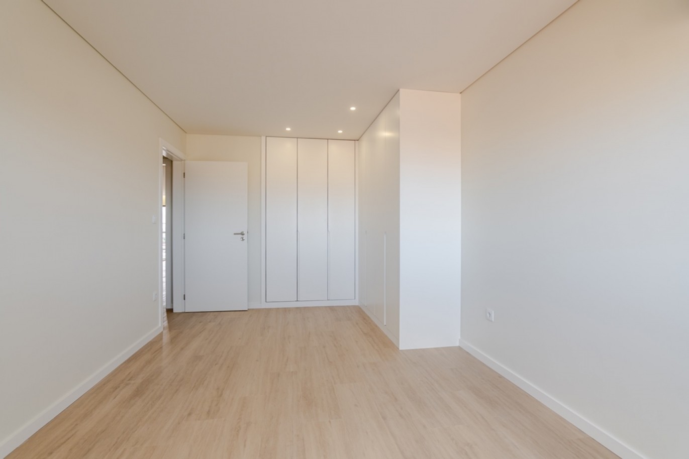 Drei-Zimmer-Wohnung mit Balkon in Vila Nova de Gaia, Portugal_365675