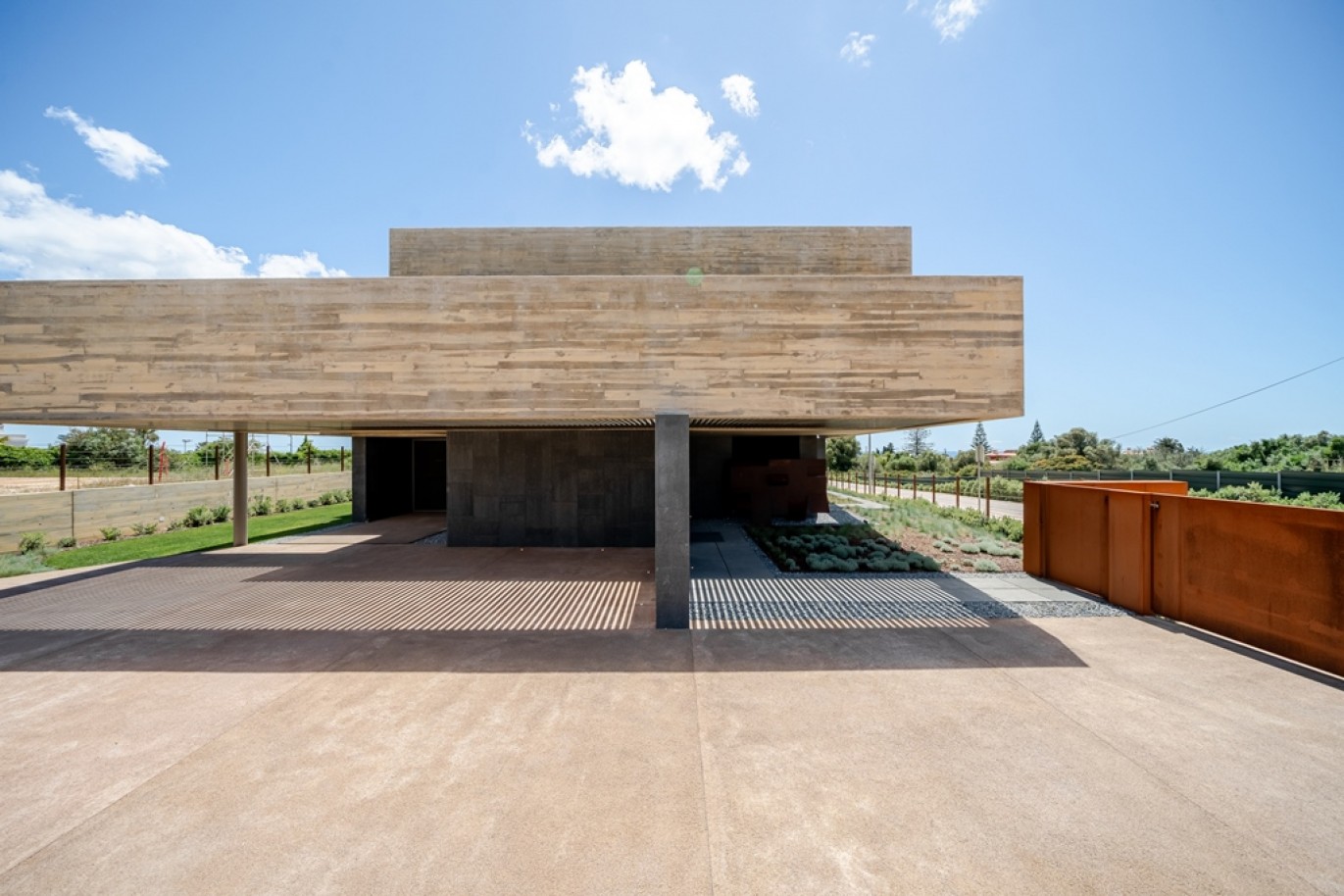 Moderna Moradia chave na mão para venda na Luz, Lagos, Algarve_366024