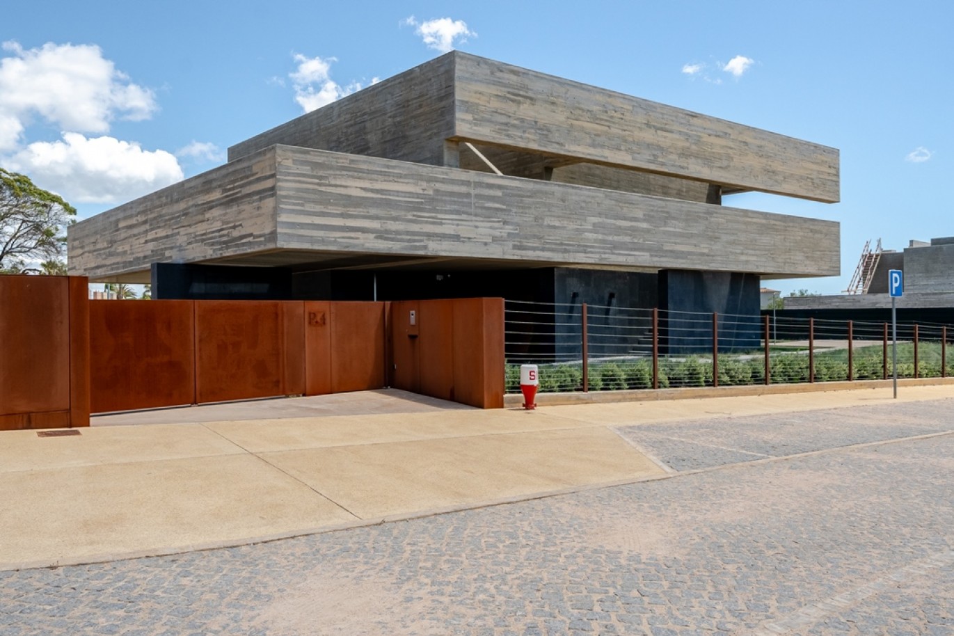 Moderna Moradia chave na mão para venda na Luz, Lagos, Algarve_366025