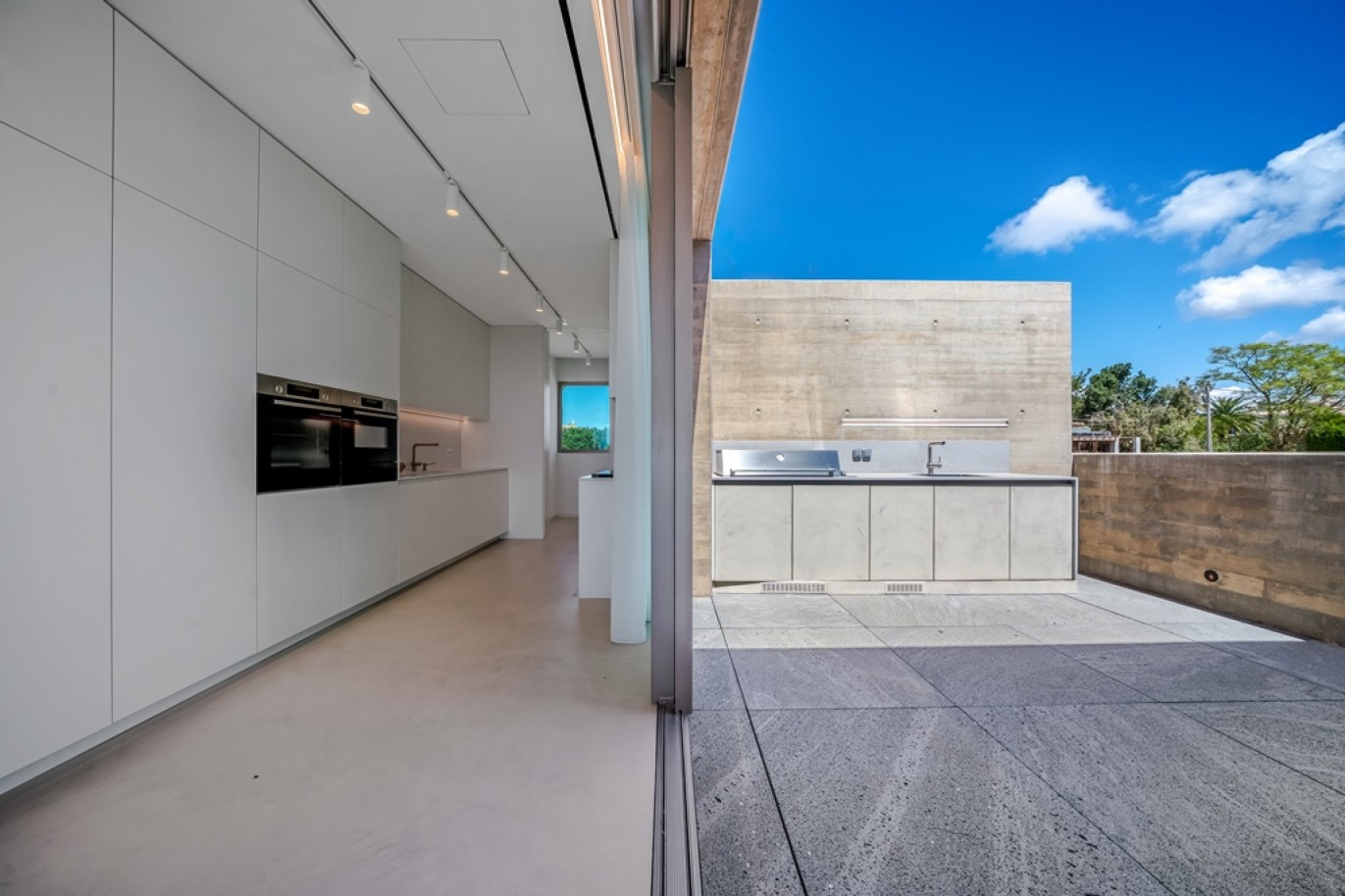 Moderna Moradia chave na mão para venda na Luz, Lagos, Algarve_366039