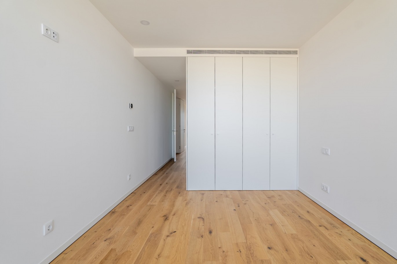 Apartamento T3 com varandas e vistas desafogadas em Aveiro_366259