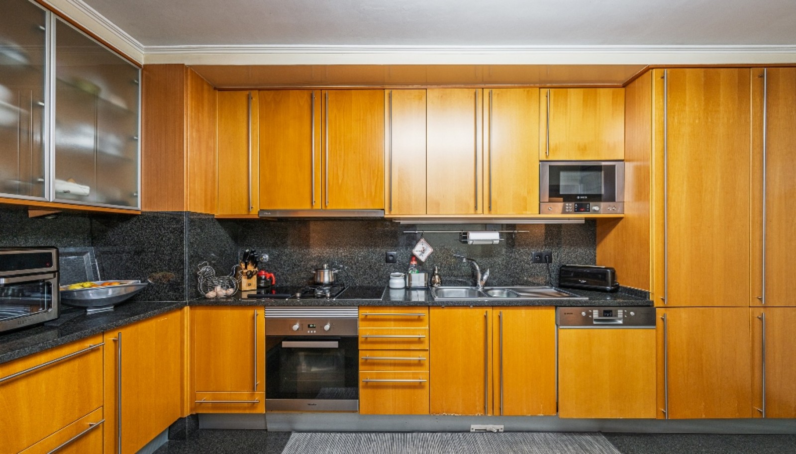 Apartamento T4 com varanda à venda no Bonfim no Porto_366289