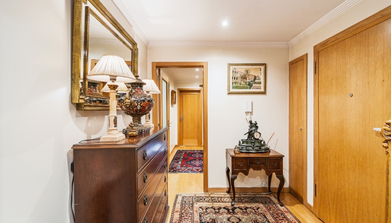 Apartamento T4 com varanda à venda no Bonfim no Porto_366294