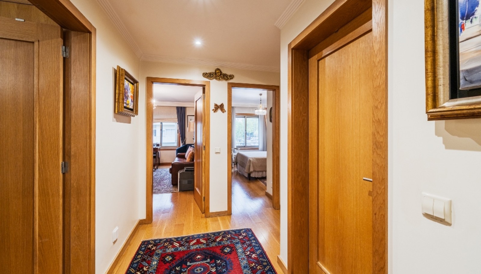 Apartamento T4 com varanda à venda no Bonfim no Porto_366297