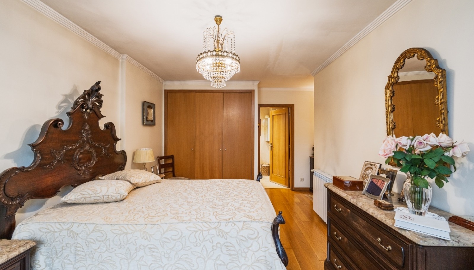 Apartamento T4 com varanda à venda no Bonfim no Porto_366299