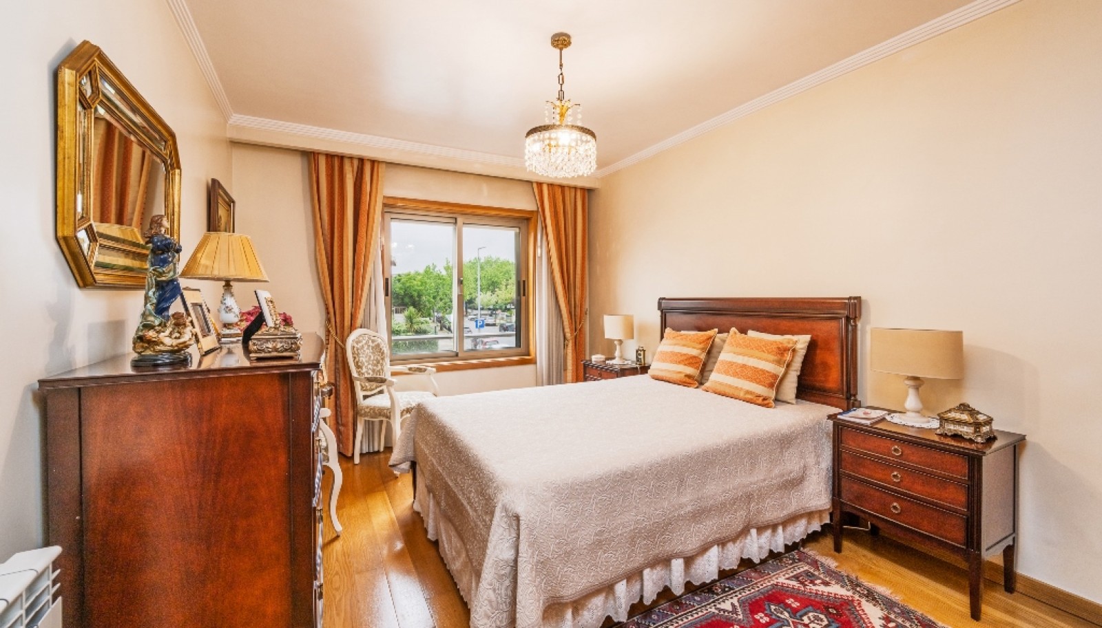 Apartamento T4 com varanda à venda no Bonfim no Porto_366301