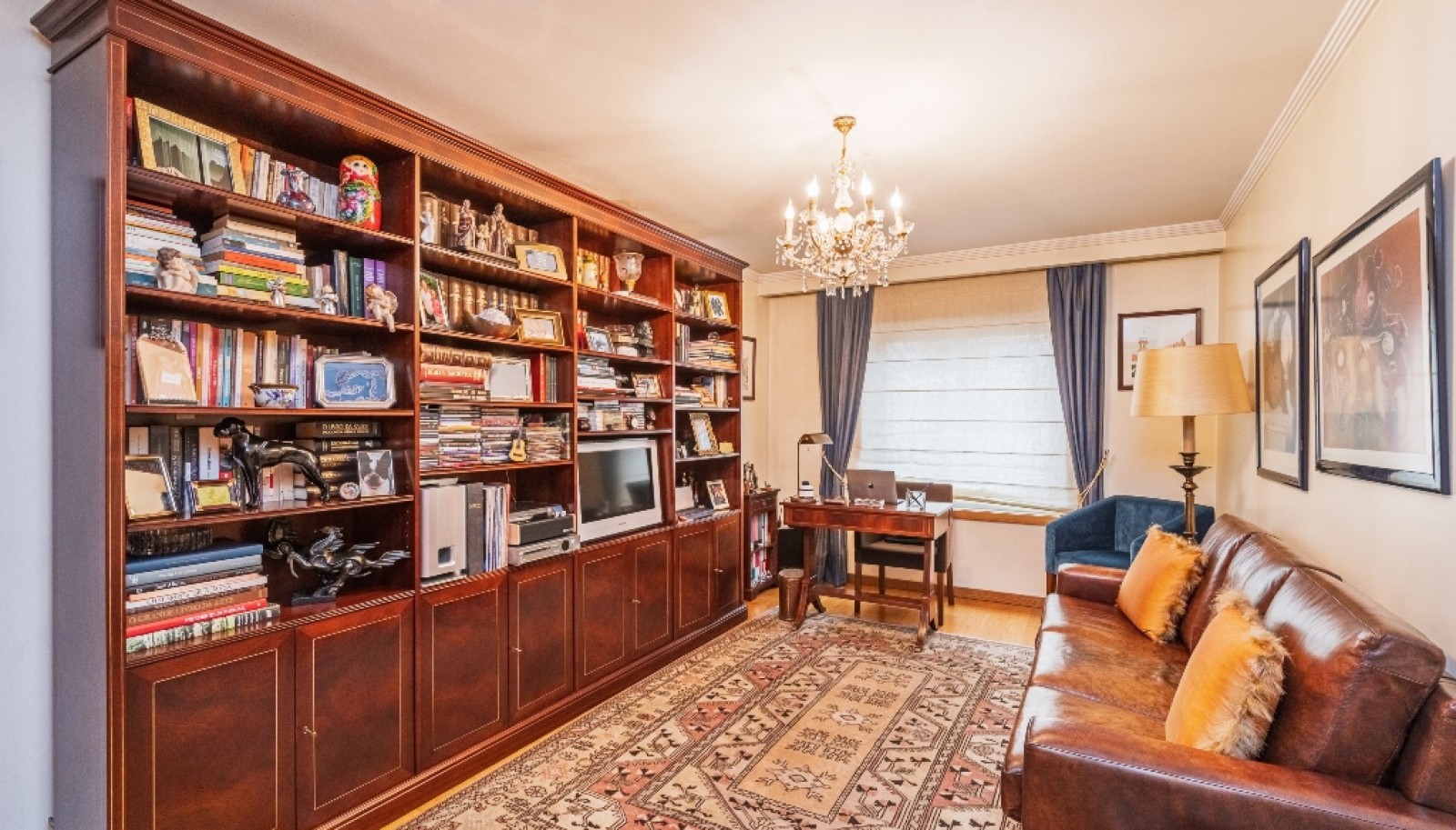 Apartamento T4 com varanda à venda no Bonfim no Porto_366304