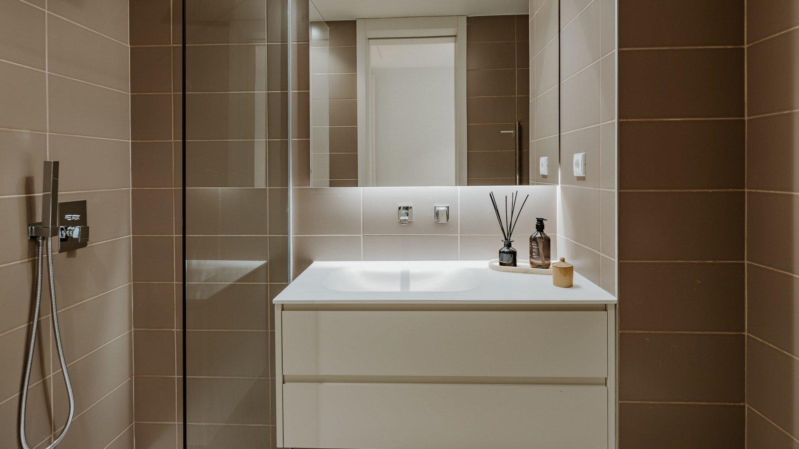 Apartamento T3 com varanda à beira-mar em Vila Nova de Gaia_366834