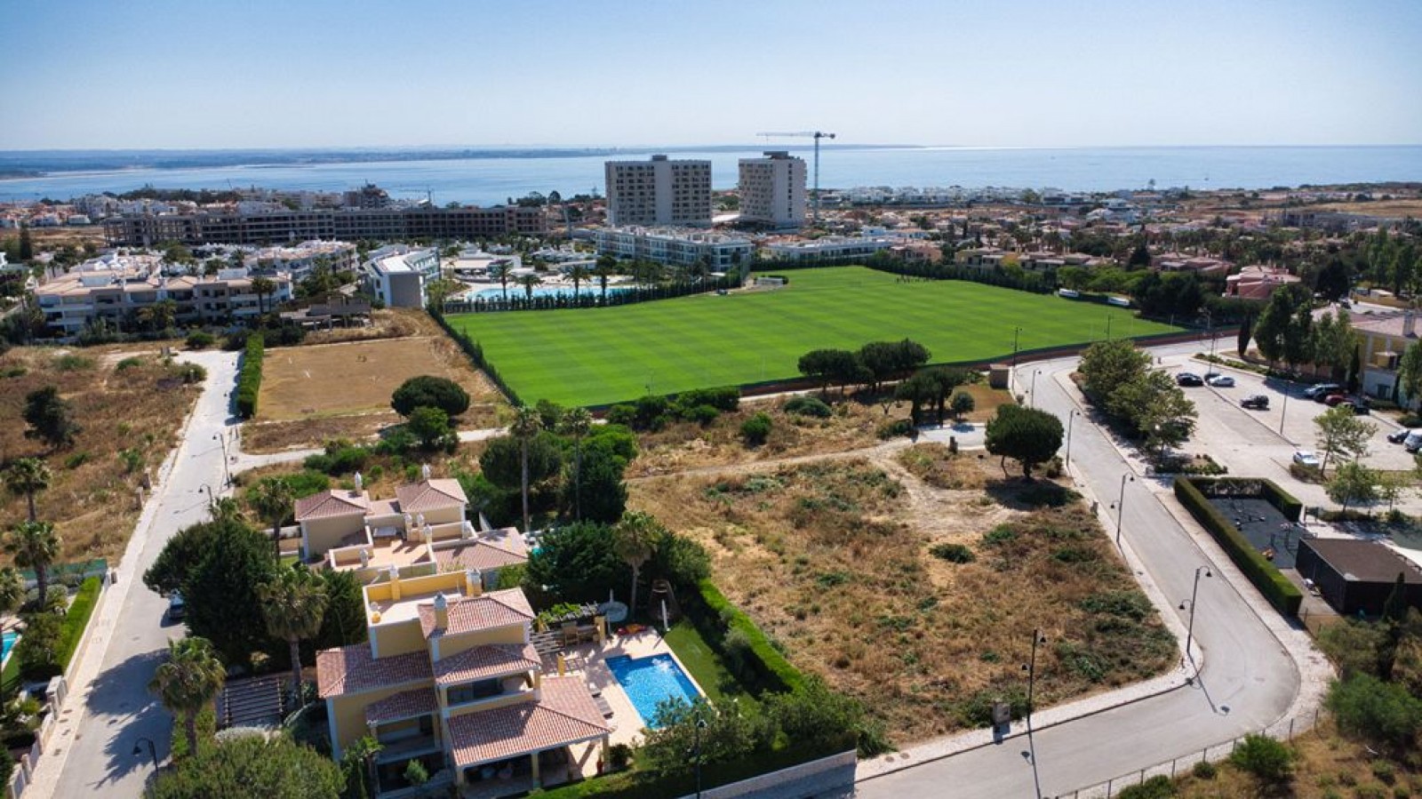 Parcela de terreno para construir en venta en Lagos, Algarve, Portugal_367053