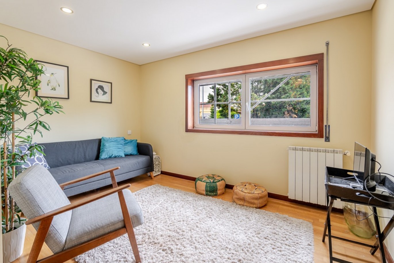 Piso de 3 dormitorios en venta en Paranhos en Porto, Portugal_367136