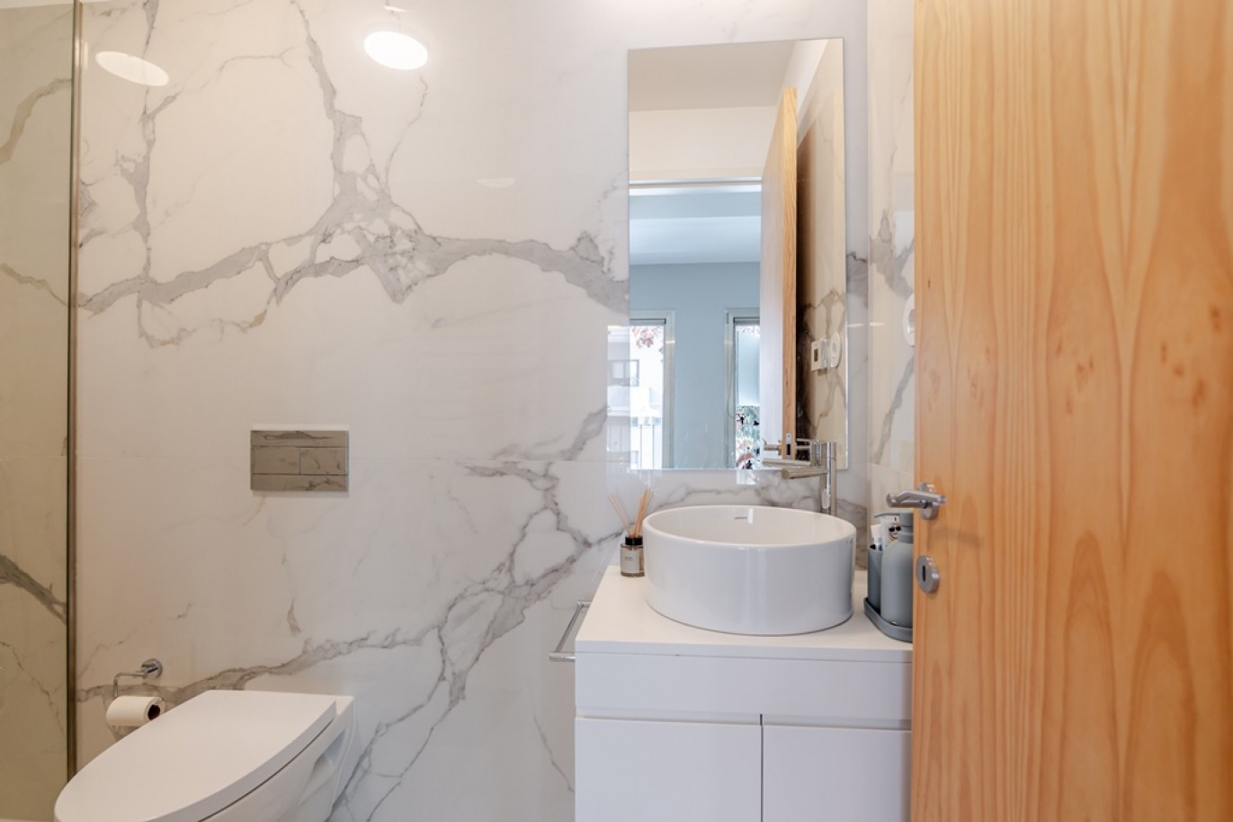 Apartamento T2 Duplex com pátio e varanda na Boavista no Porto_367195