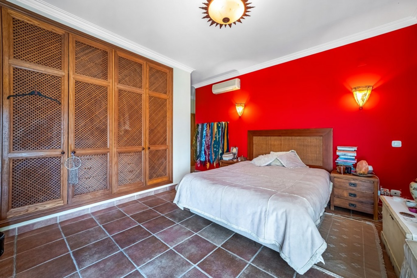 Piso duplex de 4 dormitorios en venta en Loulé, Algarve, Portugal_367445