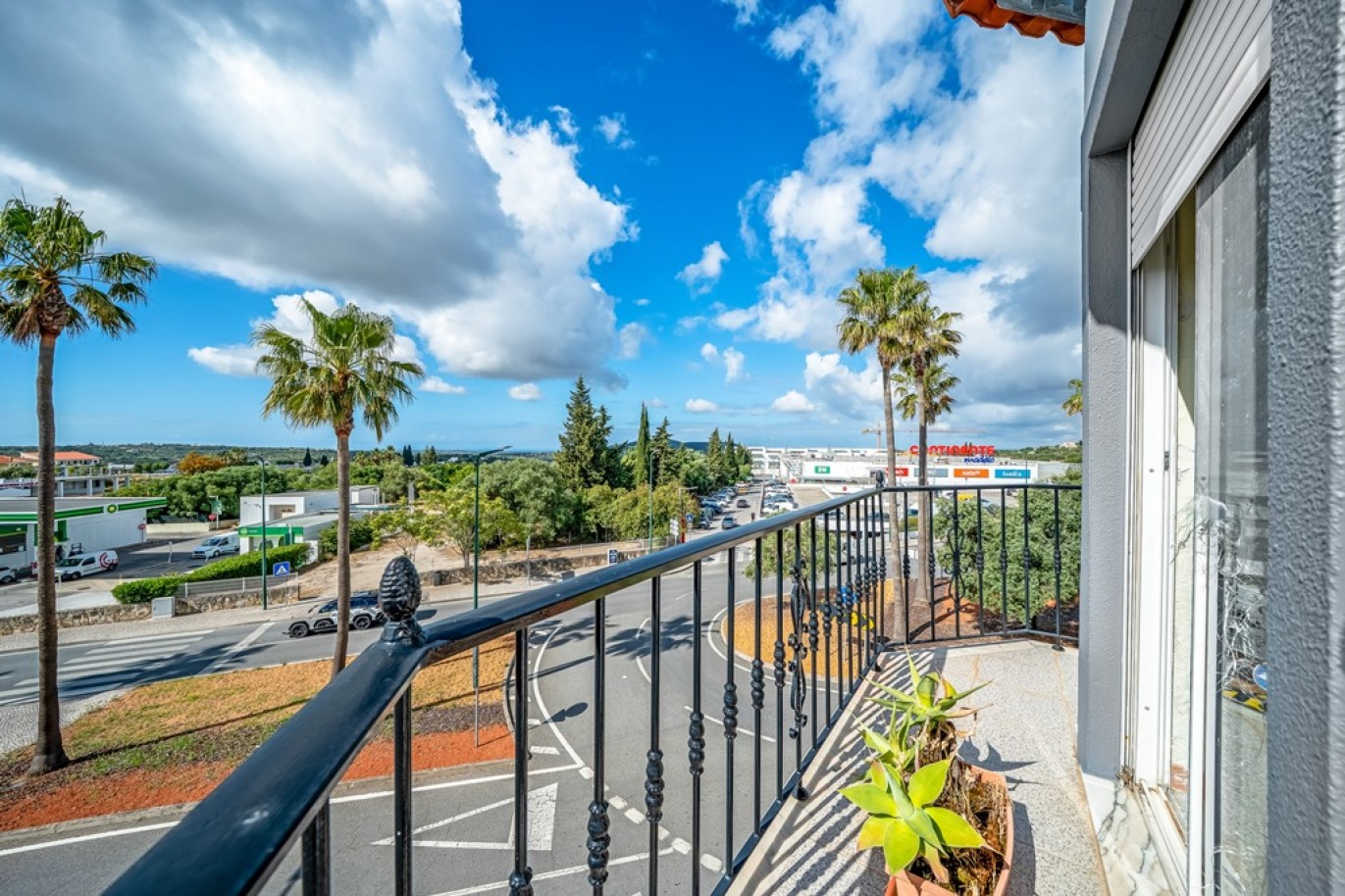 Piso duplex de 4 dormitorios en venta en Loulé, Algarve, Portugal_367446